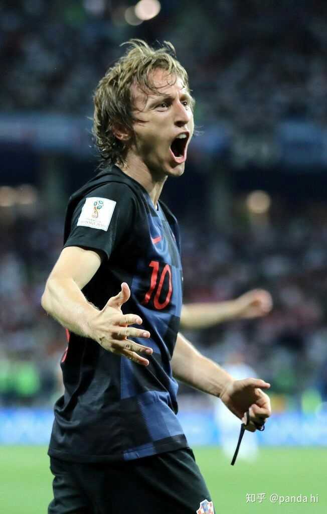 篮球篮网替补球员贡献稳定得分